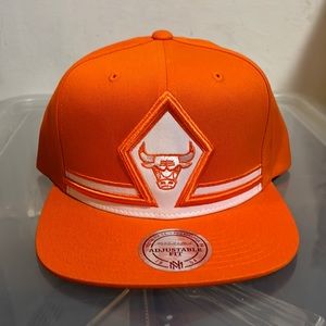 NWT Chicago Bulls NBA Basketball Team Men’s SnapBack